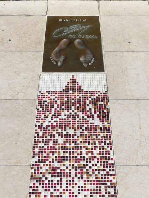 击和三分球 击和三分球